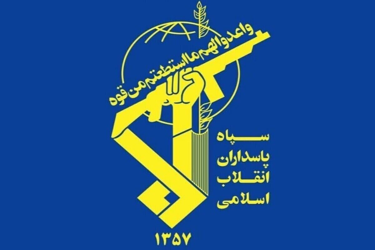 سپاه: مردم منطقه محل استقرار نیروهای آمریکایی را ترک کنند
